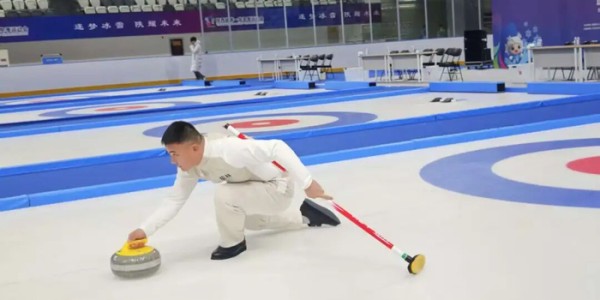 乐鱼体育-逐梦冰雪 陕耀未来 | 榆林滑冰馆启幕 共赴“冰雪之约” 共享冬日激情|冰壶|冰场|榆林市|陈静|冰球_新浪新闻