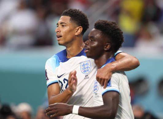 1669047345124050253.jpg 1244956622-612x612.jpg